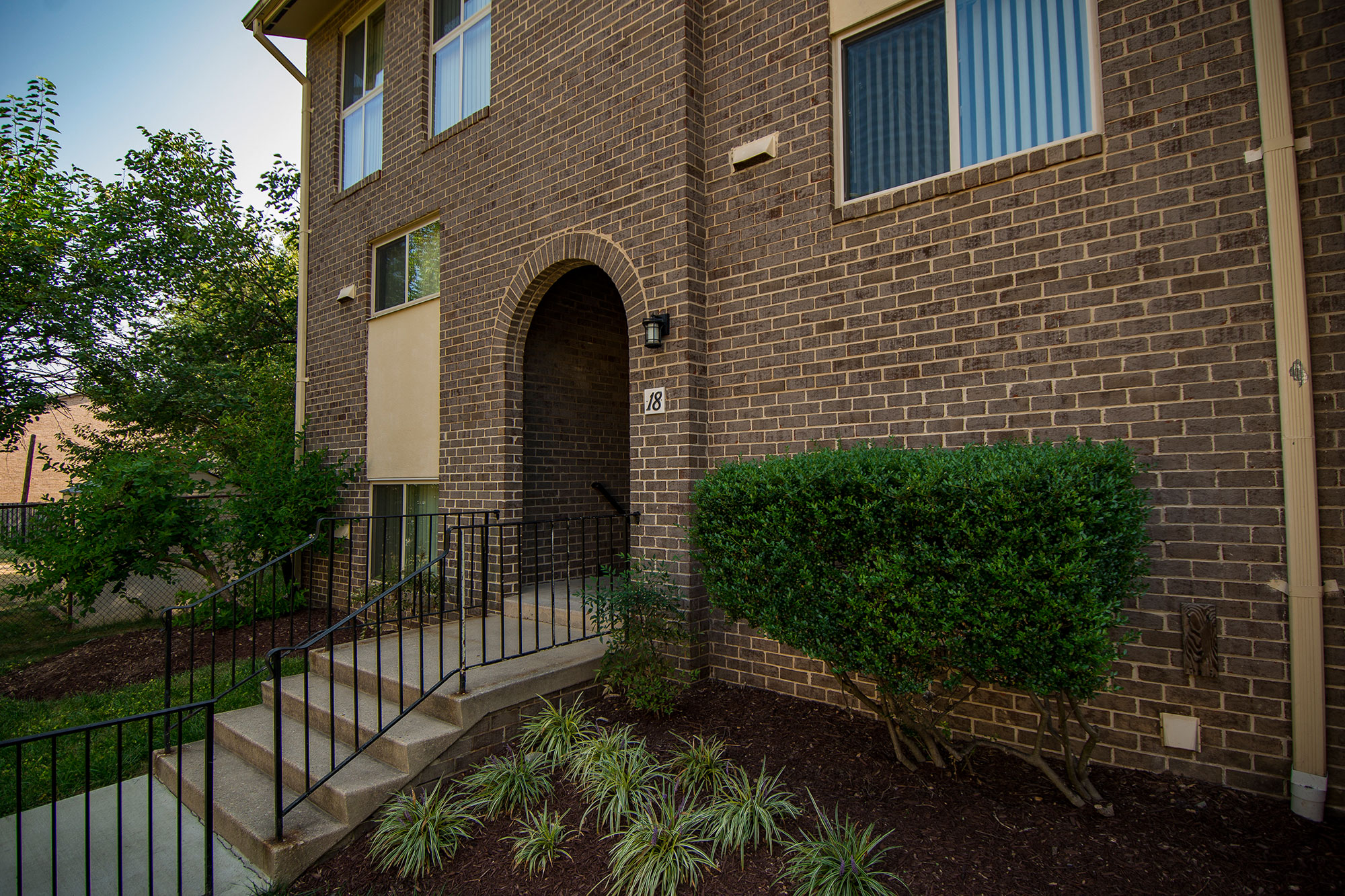 Maplewood Villas Apartments Building Exterior 27