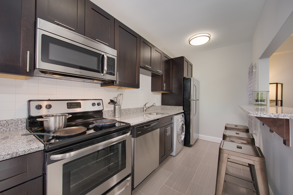 The Metropolitan Apartments Kitchen