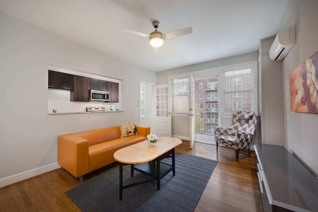 The Metropolitan Apartments Living Area