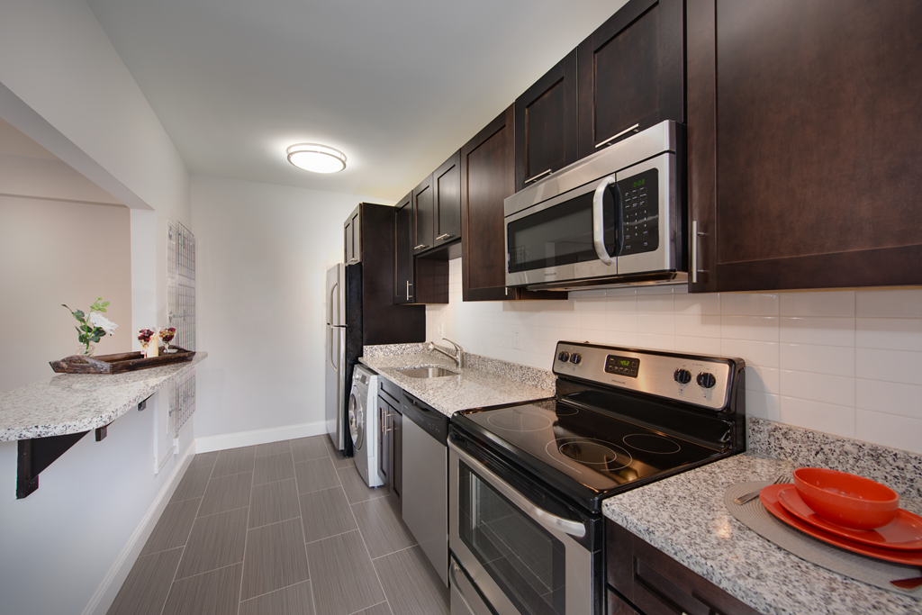 The Metropolitan Apartments Kitchen Corner