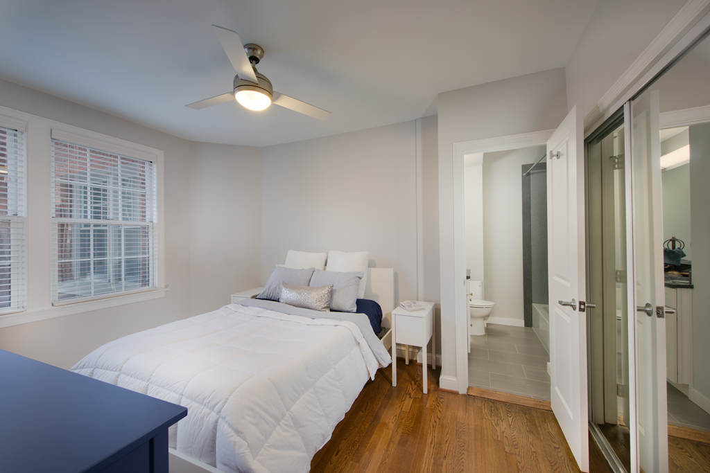The Metropolitan Apartments Bedroom