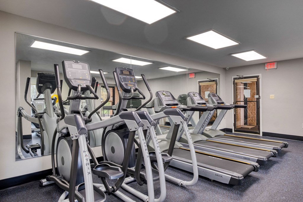 Oakton Park Apartments Fitness Center 08