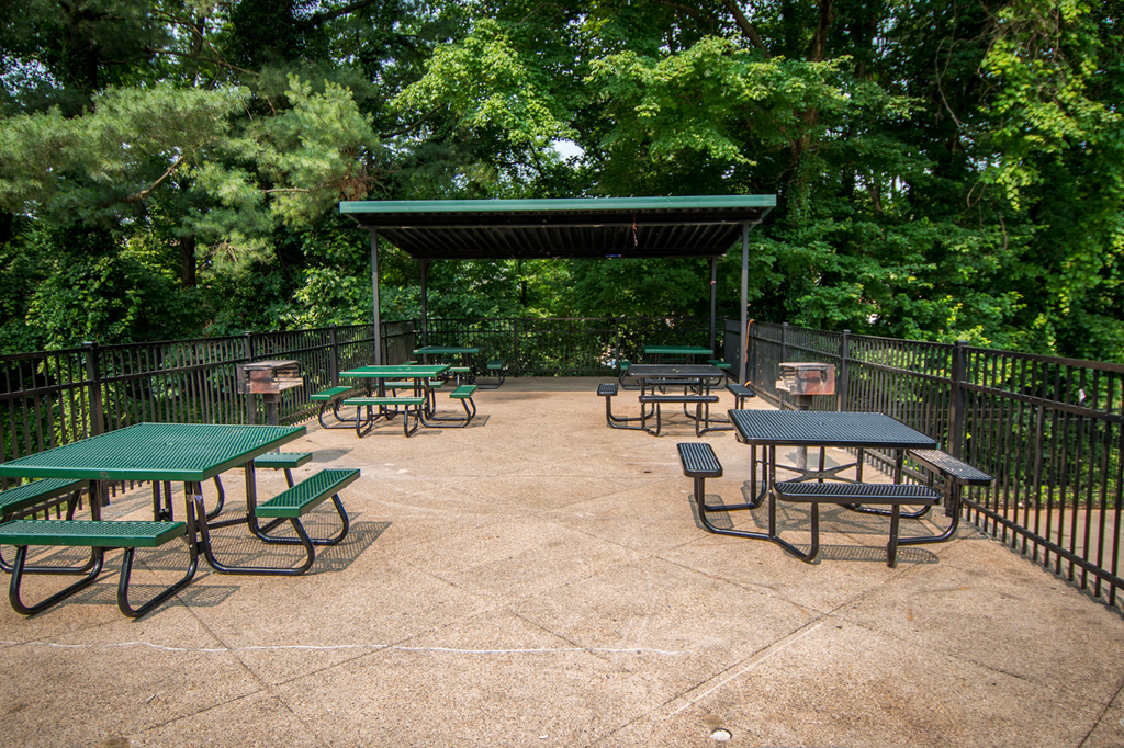 8600 Apartments Picnic Tables Pool Area