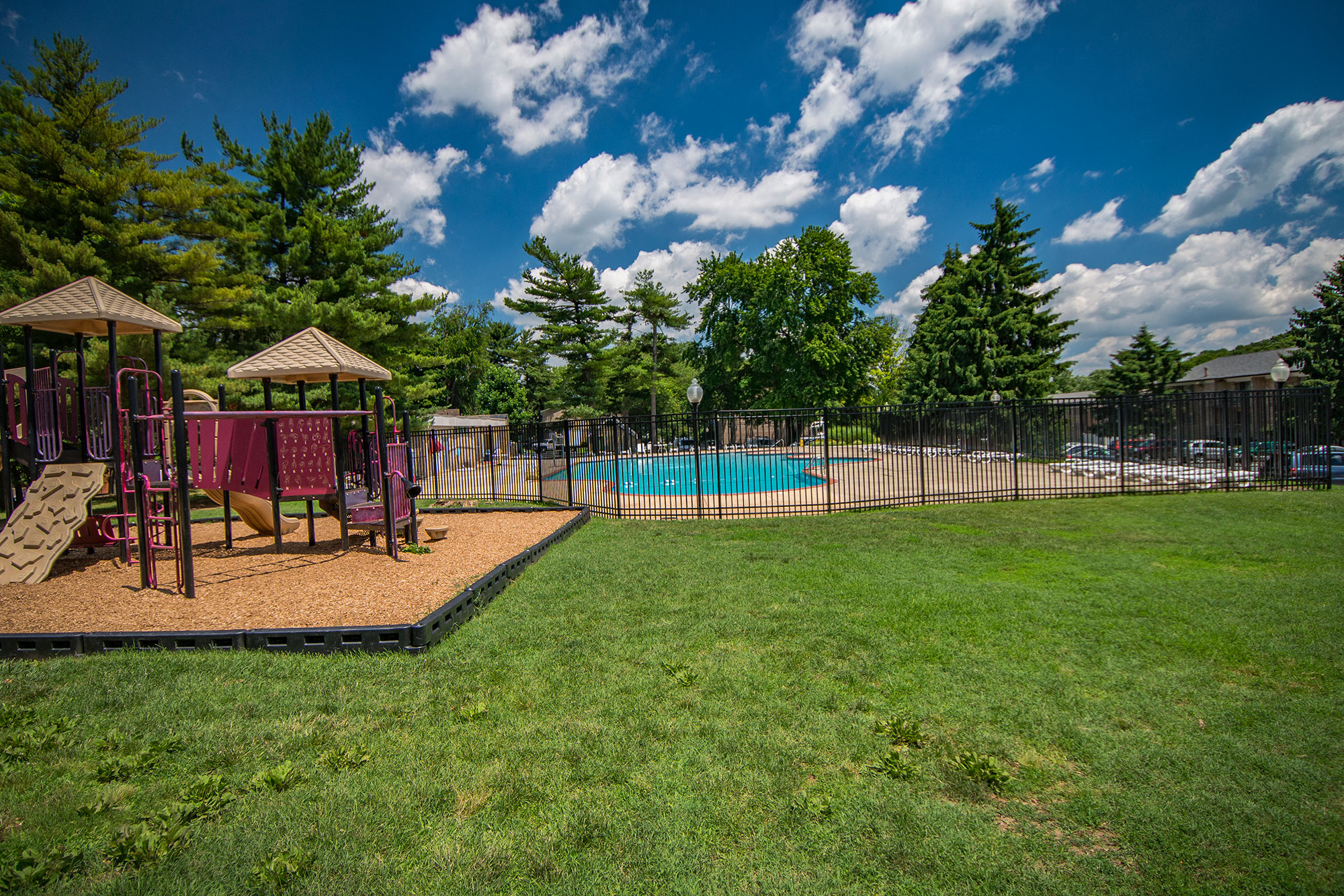 Maplewood Villas Apartments Playground 01