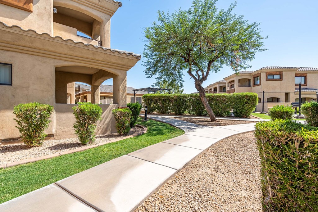 Walking Path at Sereno Townhomes, Glendale, AZ, 85302
