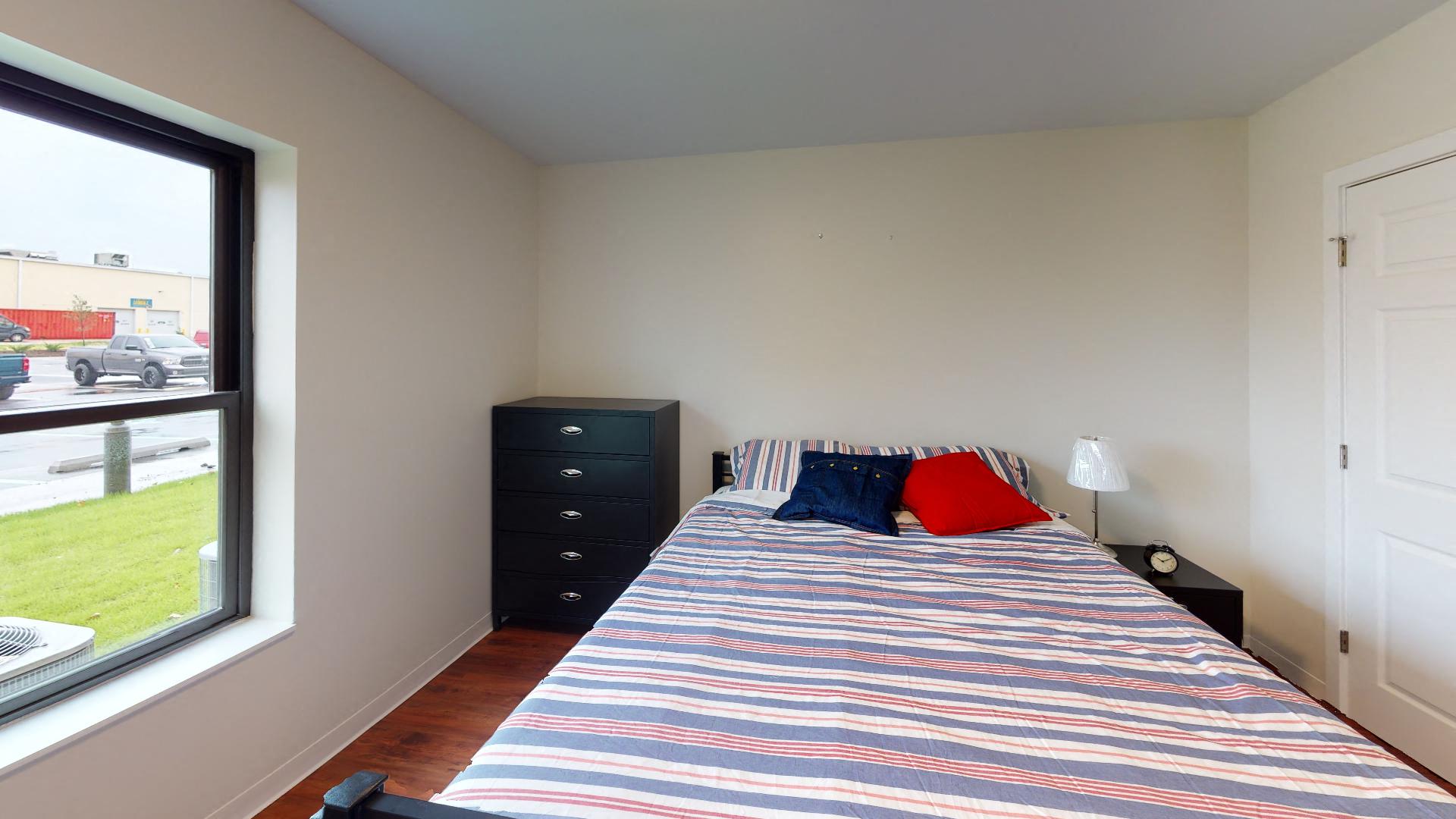 Rauner Family Veterans Apartments