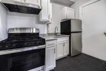 Stainless Appliances - Photo Gallery 3