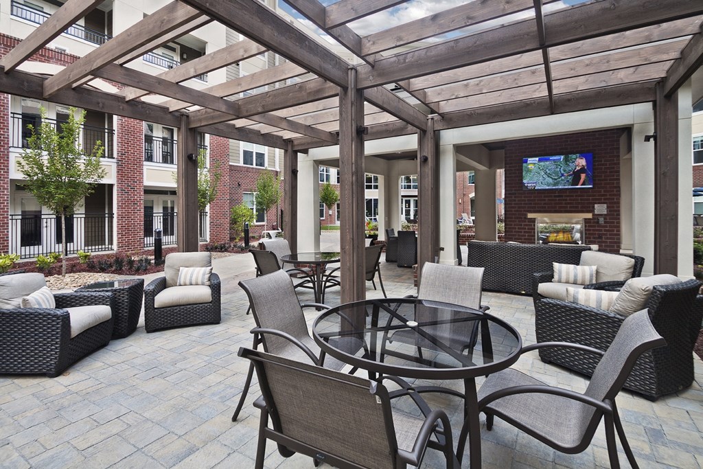 Marshall Park - Raleigh, NC - Courtyard