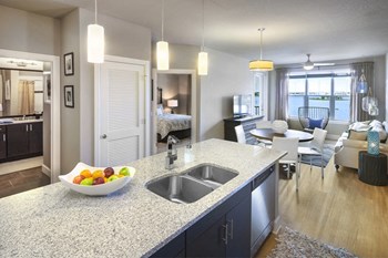 Apartments near Big Sand Lake | Orlando, FL | Lake Vue kitchen - Photo Gallery 7