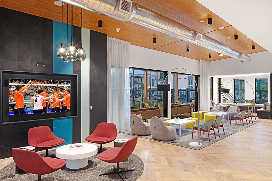 Pace Apartments - Apartments in South Las Vegas - resident lounge