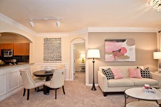 Gramercy at Buckhead | Atlanta, GA apartments | living room