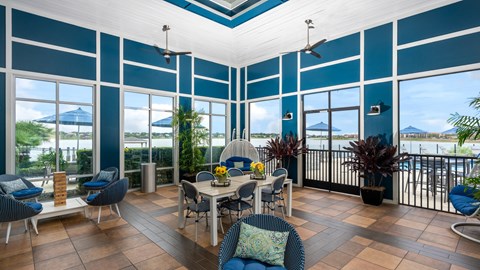 Big Sand Lake Apartments | Lake Vue | Orlando, FL | Porch