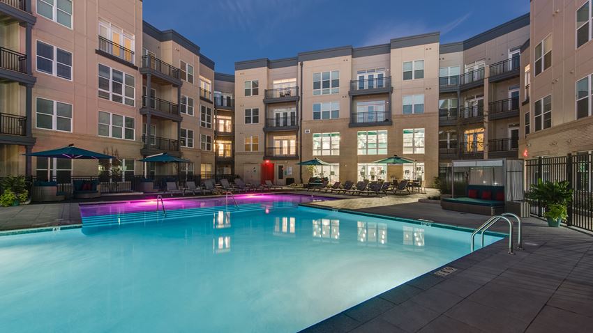 Mallory Square - Apartments in Rockville, MD - upgraded kitchens - Photo Gallery 1