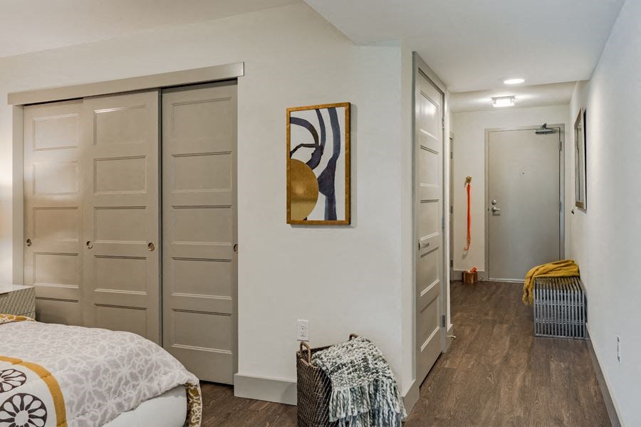 Metro 112 - Bellevue, WA - open floor plans