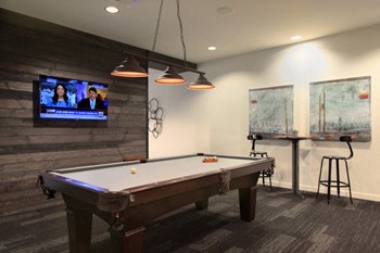 Metro 112 - Bellevue, WA - billiards - Photo Gallery 24