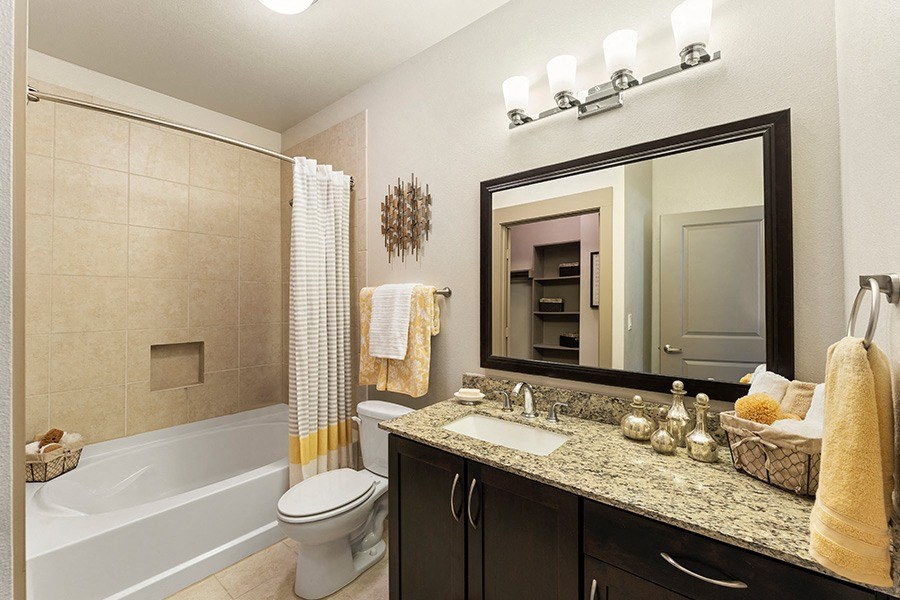 StoneLedge Apartments -  Bathrooms - Main Street Grapevine Apartments