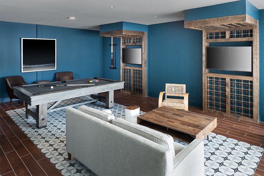 Apartments for Rent in Dallas, TX - Larq Henderson resident lounge