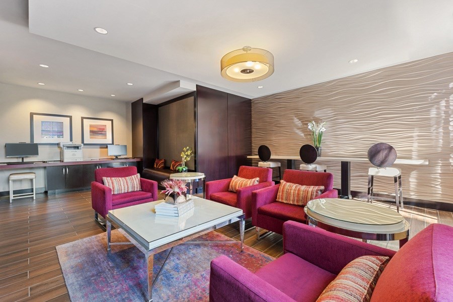 Executive business center with PCs, printer and Wi-Fi