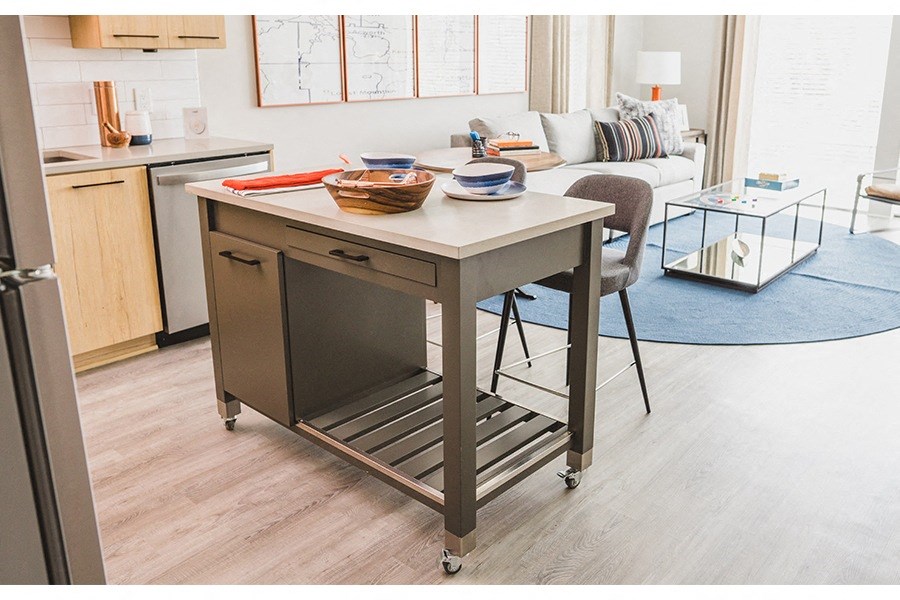 Atlanta, GA apartments | Vinings Lofts and Apartments | Hardwood Flooring