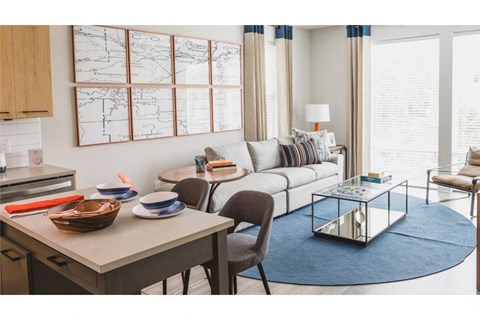 Atlanta, GA apartments | Vinings Lofts and Apartments | Living Room