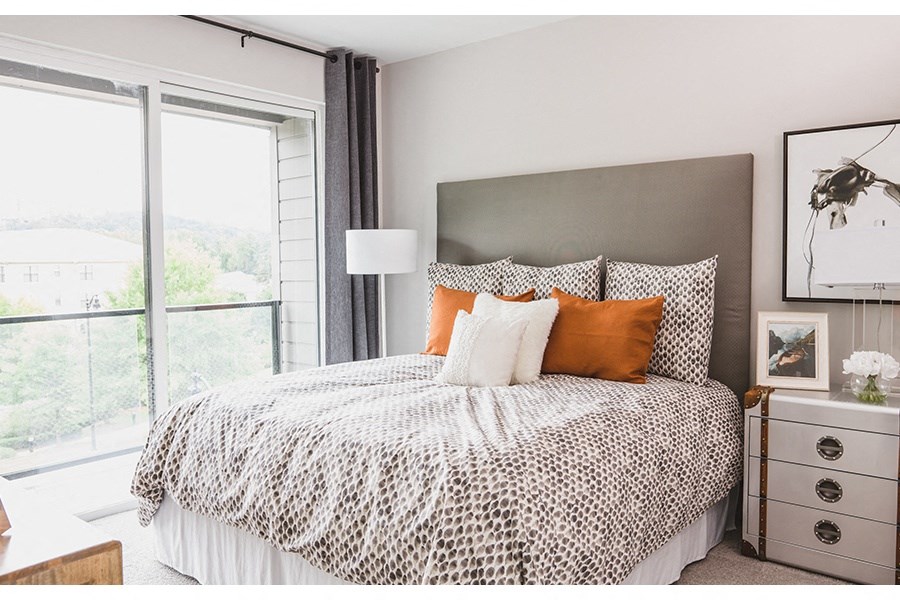 Atlanta, GA apartments | Vinings Lofts and Apartments | Private Balconies