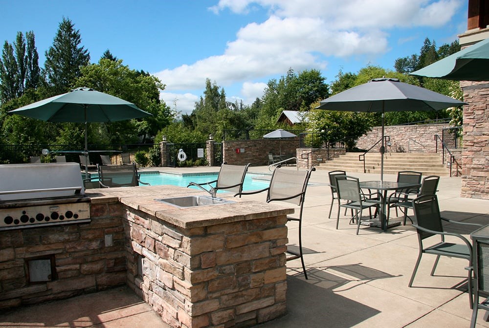 Outdoor grilling station and BBQ area