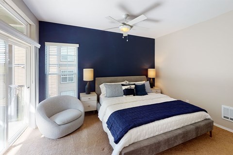 Boulder Creek apartments for rent in the Sammamish School District - ceiling fans in bedrooms