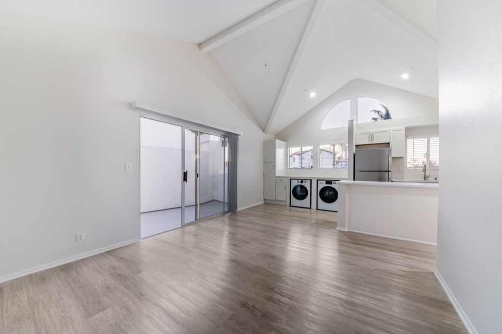 Newport Palms Apartments