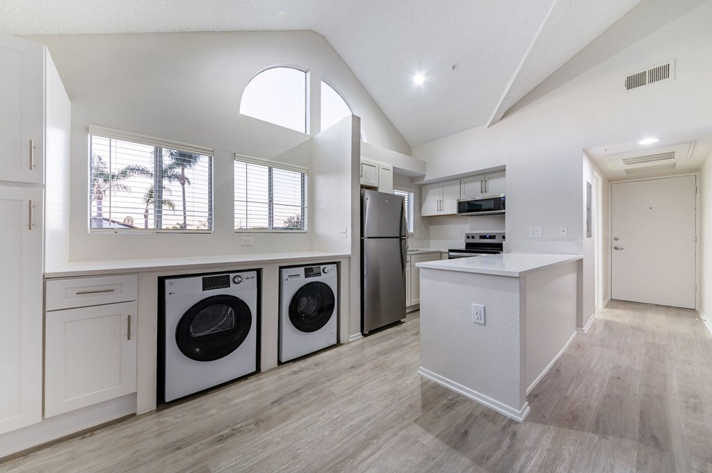 Newport Palms Apartments