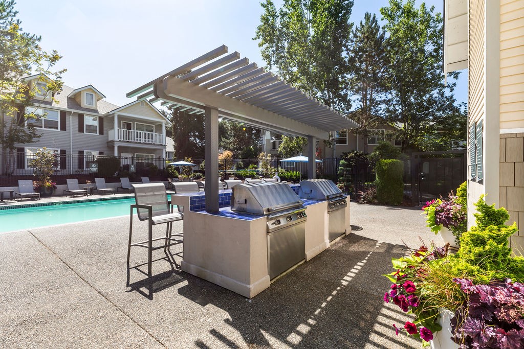 Bradley Park Apartments