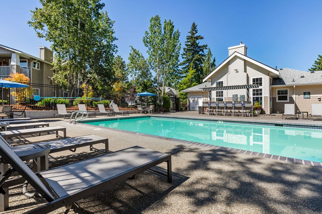 Bradley Park Apartments