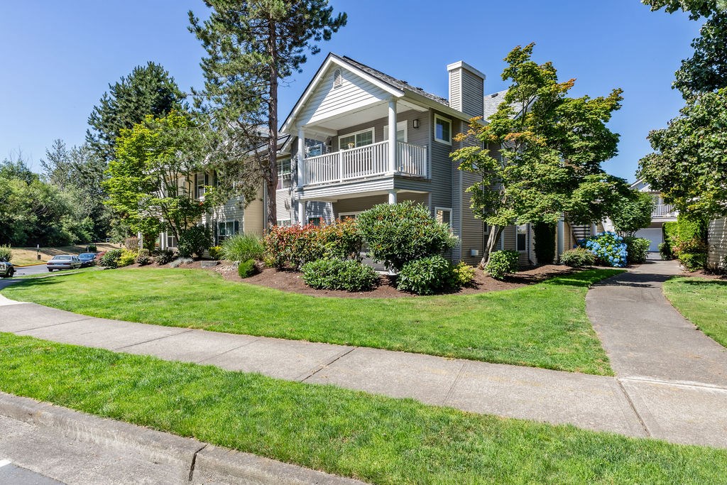 Bradley Park Apartments