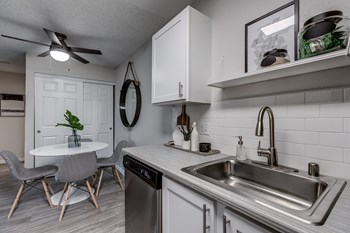 Kitchen - Photo Gallery 4