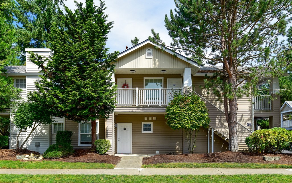 Bradley Park Apartments