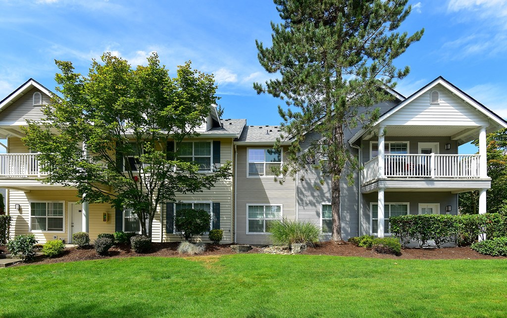 Bradley Park Apartments