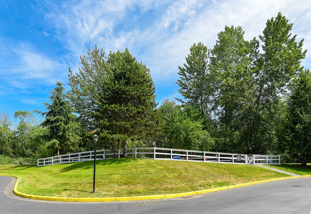 Bradley Park Apartments