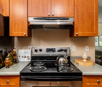 BluWater Apartments Kitchen BluWater Apartments Kitchen - Photo Gallery 4