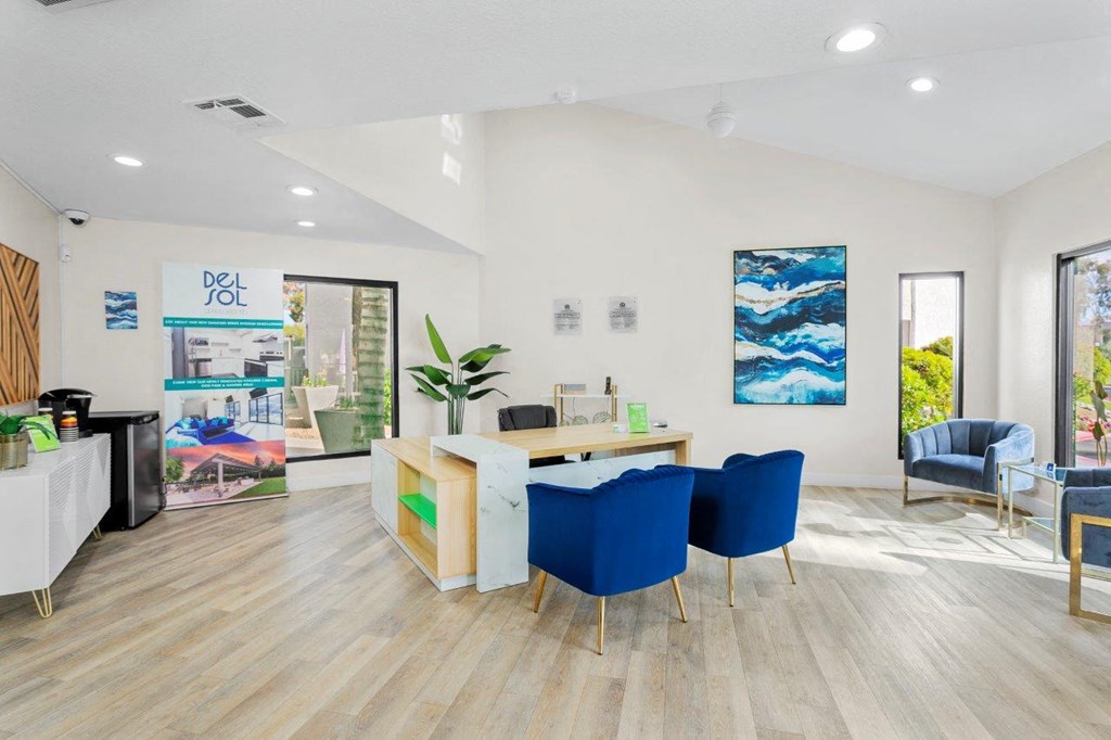 Del Sol Apartments Clubhouse Lounge