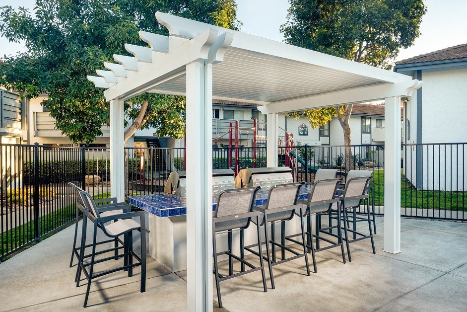 Stone Arbor Pool Barbecue Area