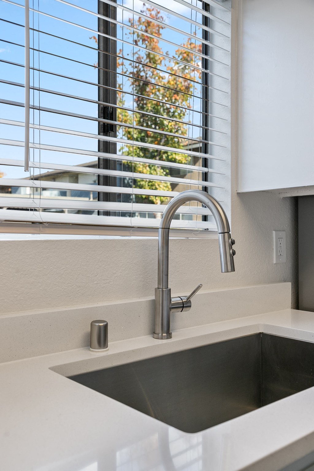 Waterleaf Apartment Homes kitchen with stainless steel sink
