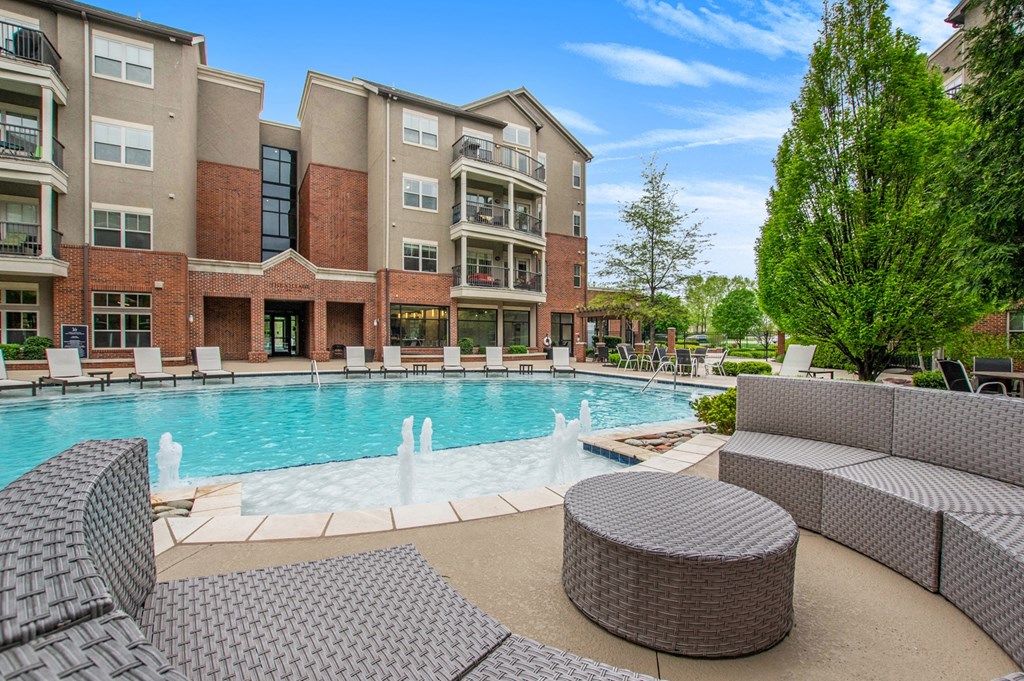 the preserve at ballantyne commons pool and apartment buildings