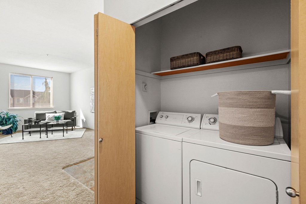 Sundance Apartment Homes