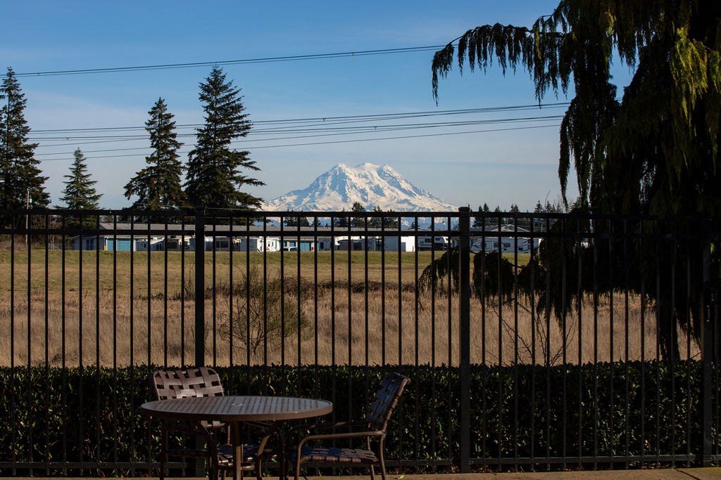 Outdoor Seating at Tustin Apartment Homes, Yelm, 98597