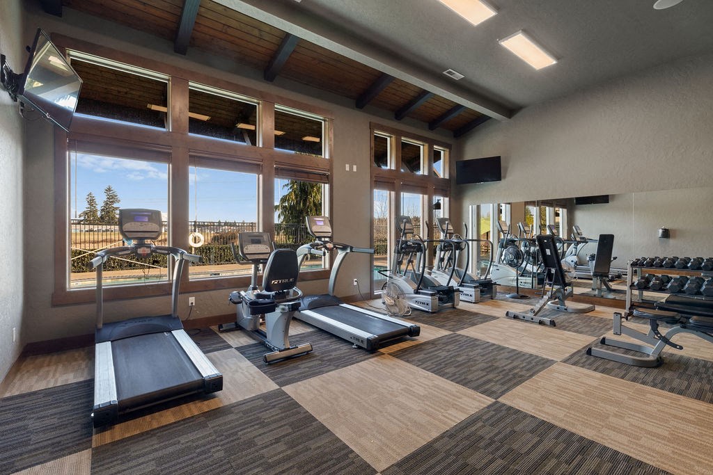 Fitness Center With Modern Equipment at Tustin Apartment Homes, Yelm, WA, Washington