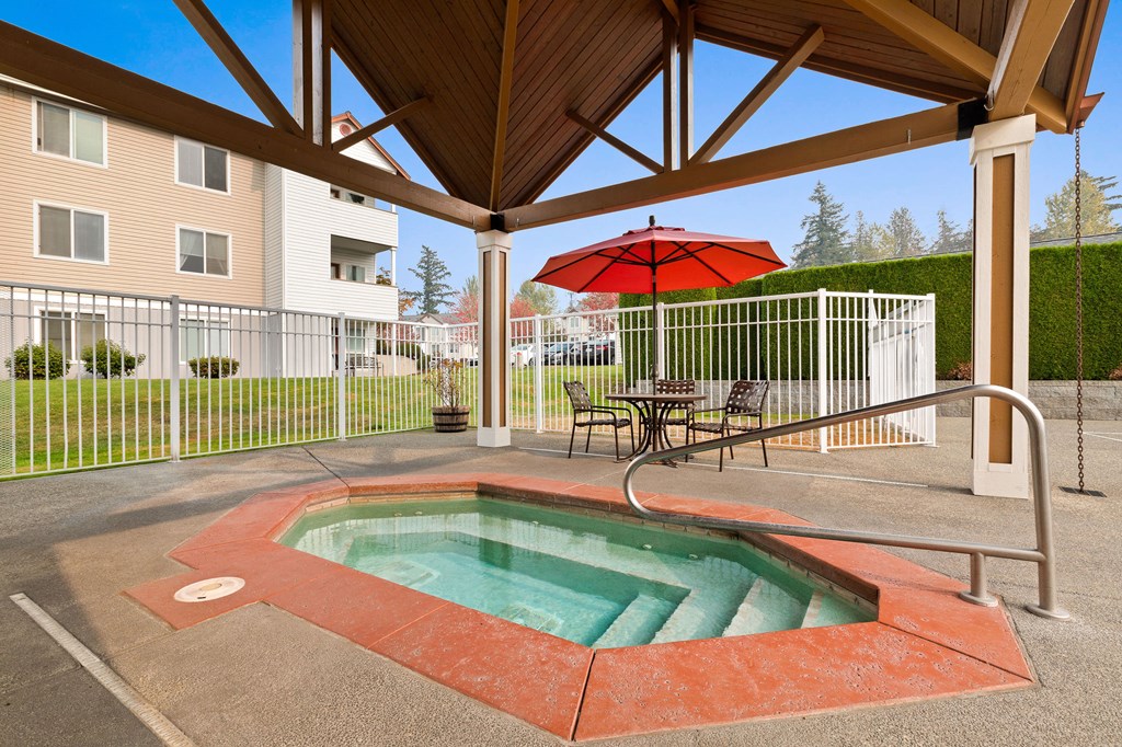 Hot Spa at Sundance Apartment Homes, Washington