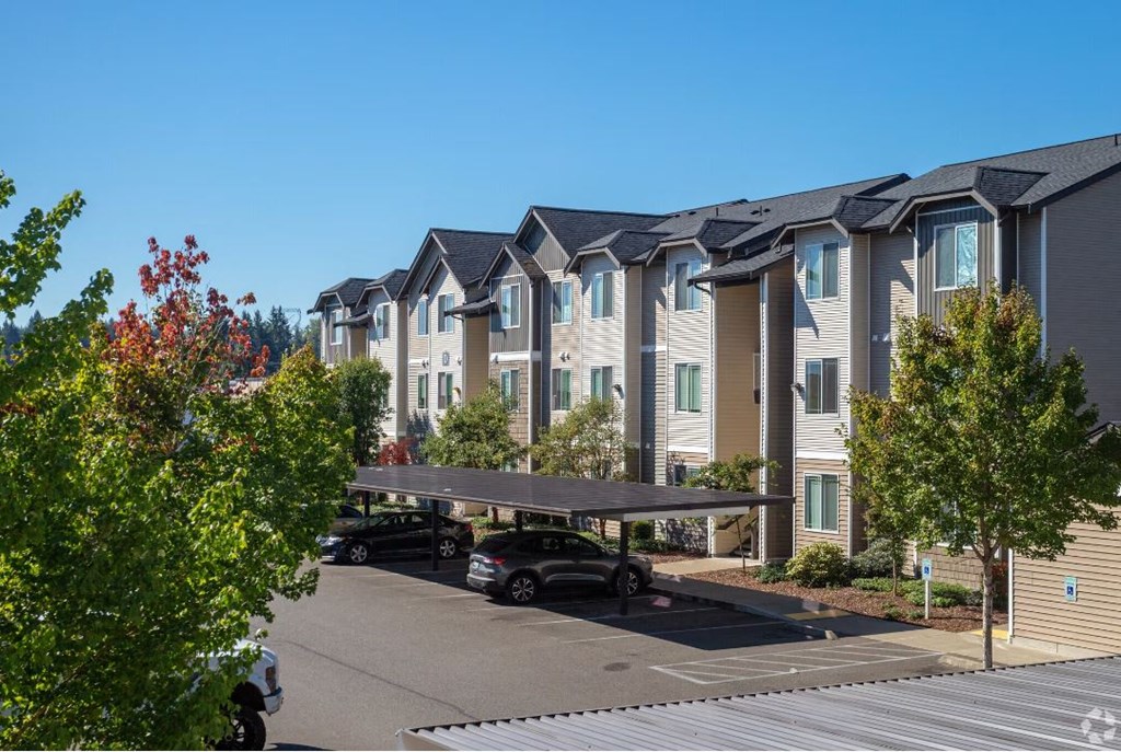 Elegant Exterior View at Tustin Apartment Homes, Yelm, WA