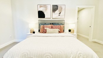 66 State - Model Apartment - Photo Gallery 10