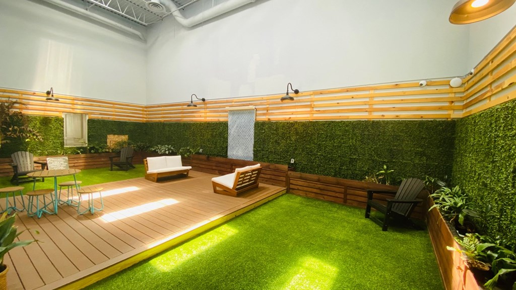 The Kenmore - Indoor Garden Terrace