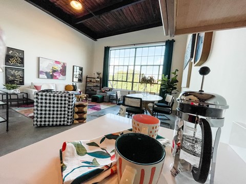 Slip 12 - Living and Dining Area