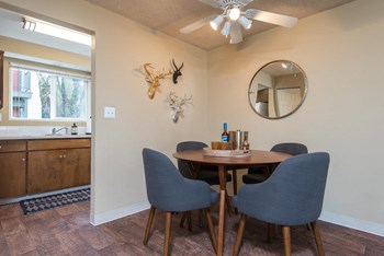 Aspire_Eugene_OR_Interior_Dining_2 - Photo Gallery 4